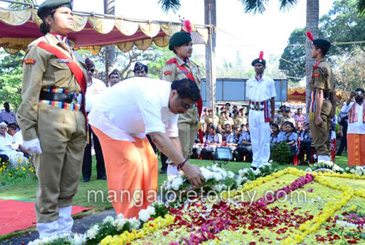 Vijay Diwas observed in Mangaluru    1